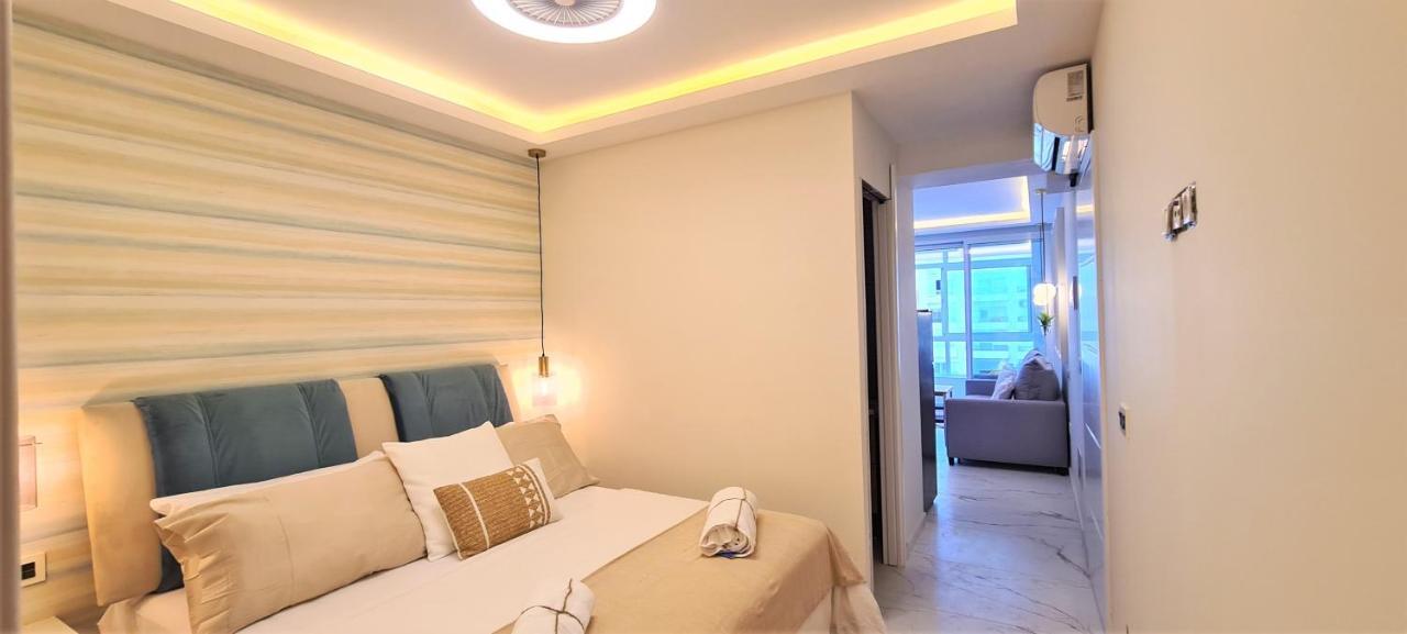 Apartment Linea De Playa Estepona Exterior foto